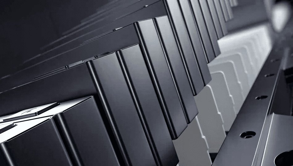 De nye CATL CTP3.0-batteriene er testet under ekstreme forhold av Hongqi