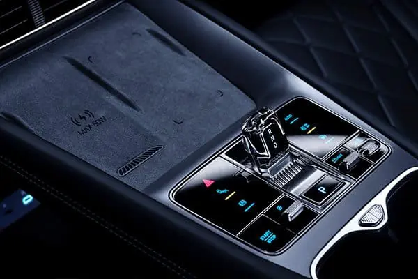 Trådløs mobillader i Sealion 7